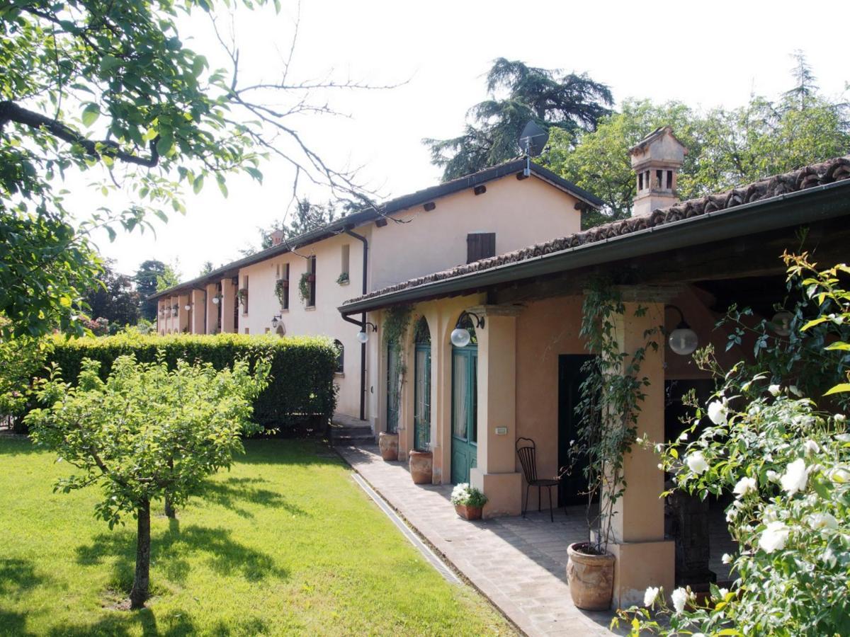 Agriturismo Corte Bebbi Bibbiano  Luaran gambar