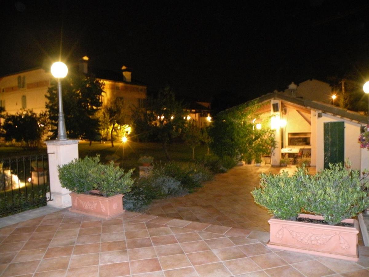 Agriturismo Corte Bebbi Bibbiano  Luaran gambar