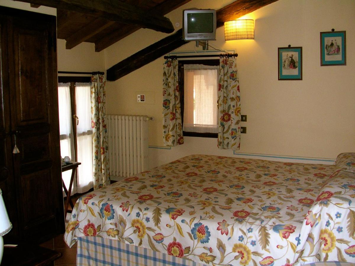Agriturismo Corte Bebbi Bibbiano  Luaran gambar