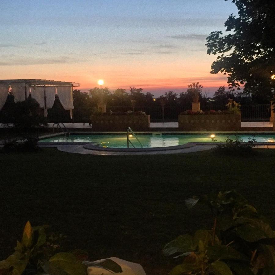 Agriturismo Corte Bebbi Bibbiano  Luaran gambar
